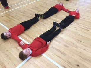 PE - Making shapes and exploring angles in PE with Eoin Gribben